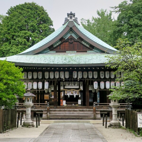 白峯神宮