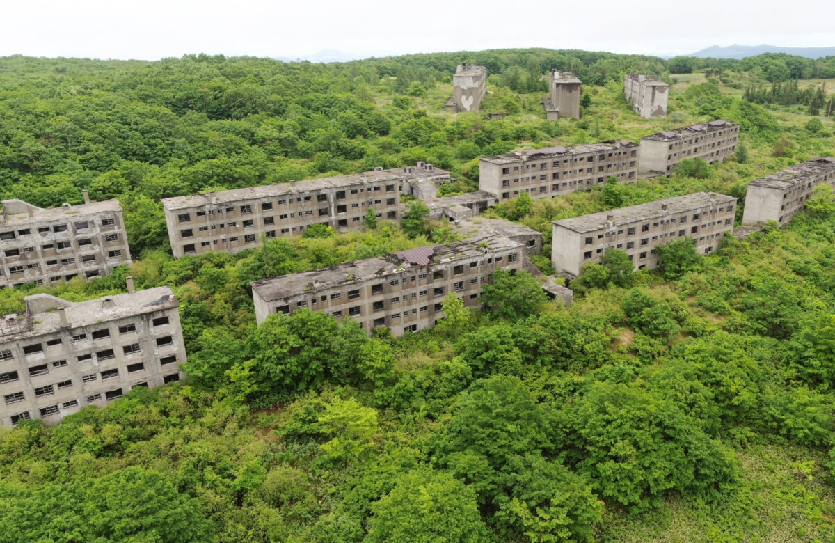 旧松尾鉱山跡
